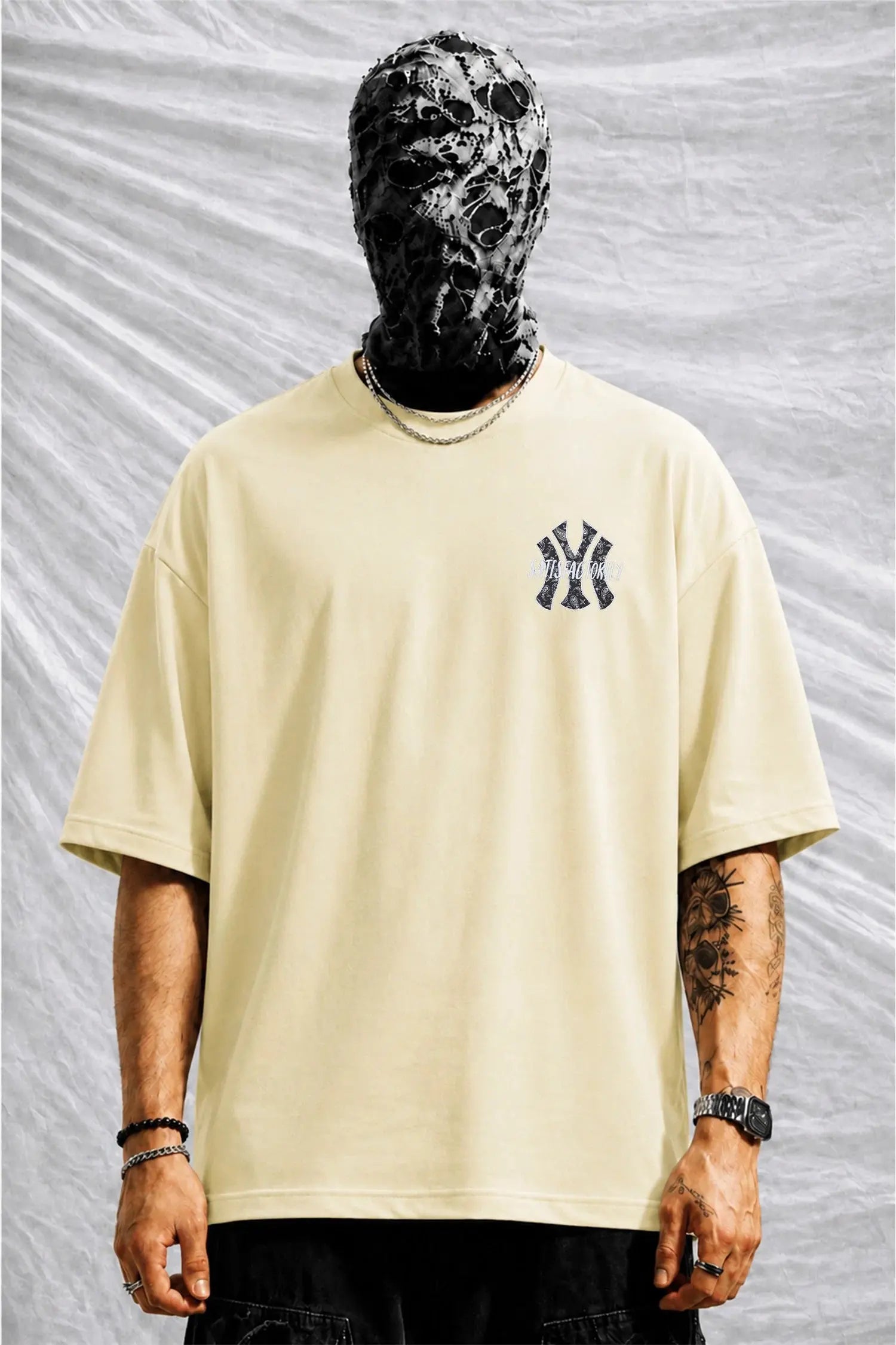 New Era Satisfactorily Graphic Oversize Men's Tee WEARO
