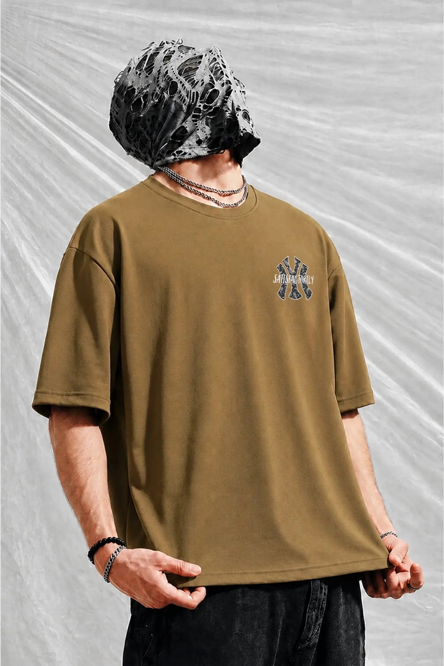 New Era Satisfactorily Graphic Oversize Men's Tee WEARO